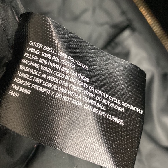 Sold‼️Bernardo Quilted Zippered Jacket - Picture 7 of 8